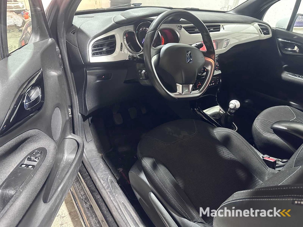 Citroen - DS3 - 1.6 So Chic - 9-XFP-51