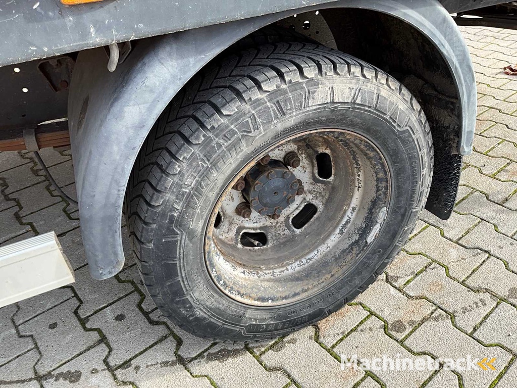 2017 Iveco Daily 35-140 Flatbed truck