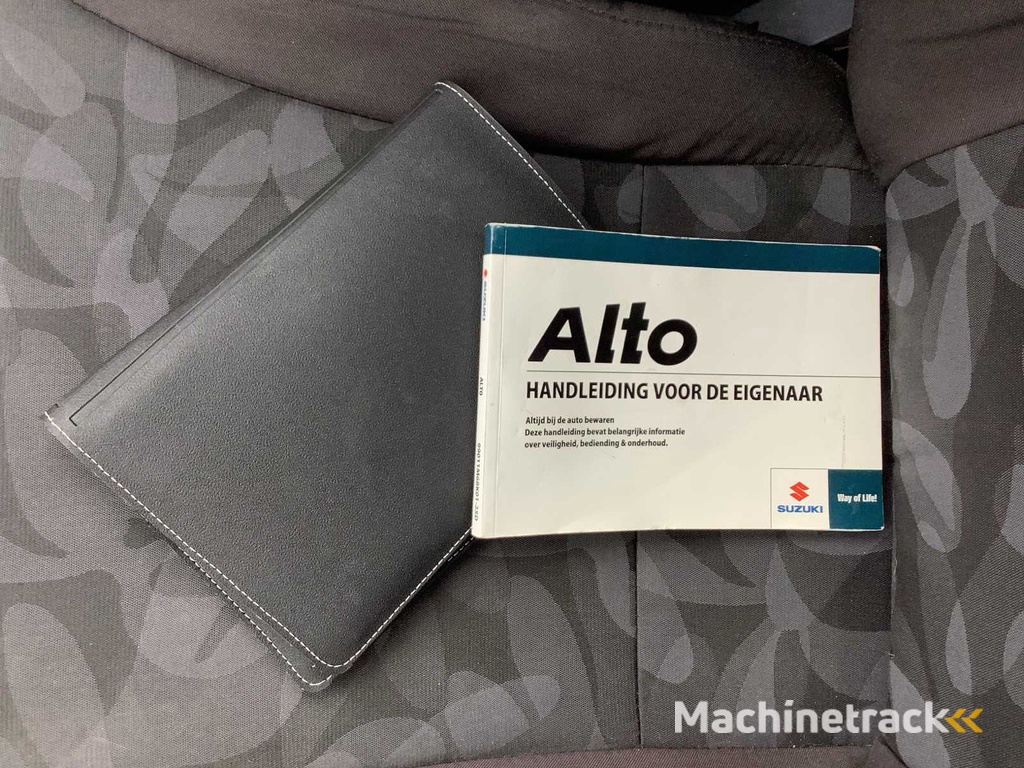 2011 - Suzuki - Alto - 1.0 Comfort Plus - Auto