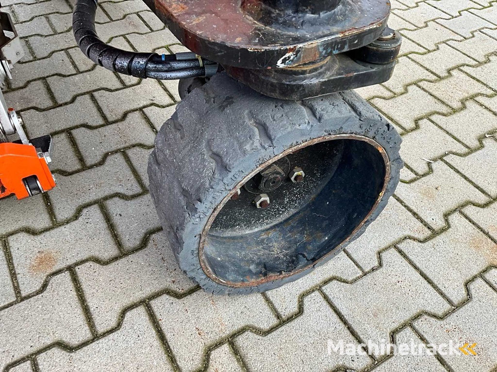 2014 Holland Lift HL-11816 Hoogwerker