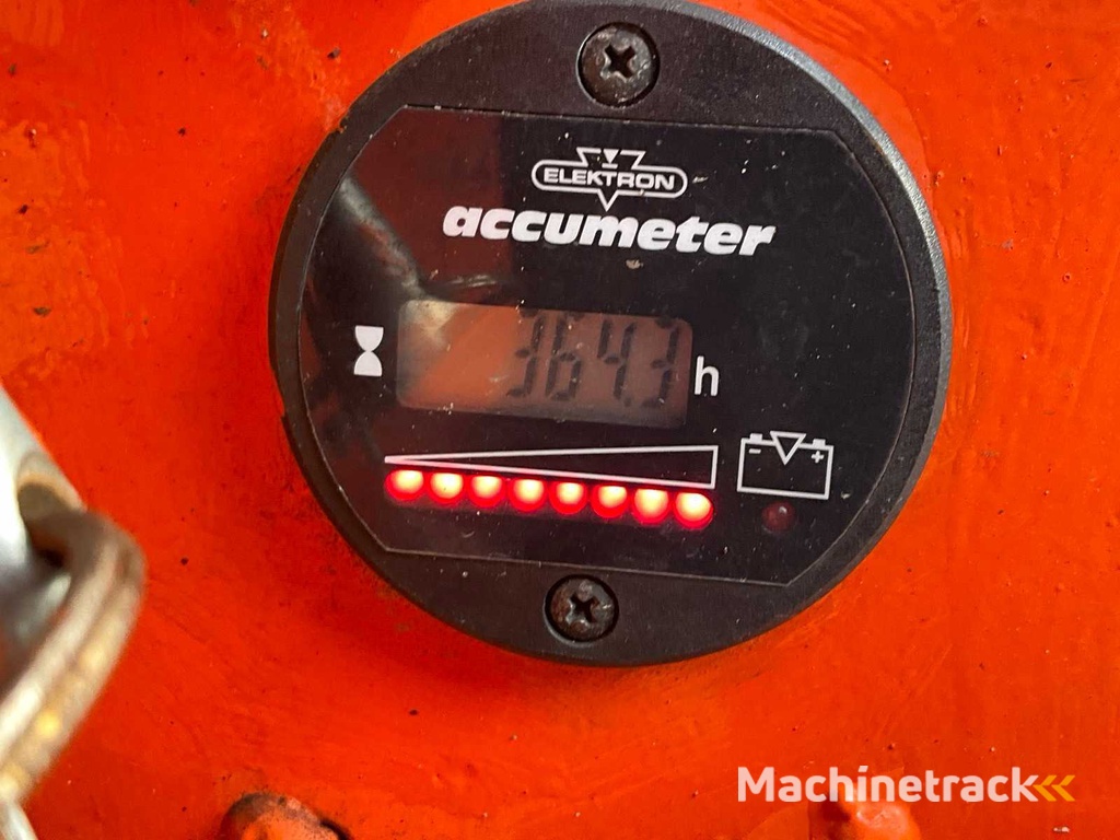 2014 Holland Lift HL-11816 Hoogwerker