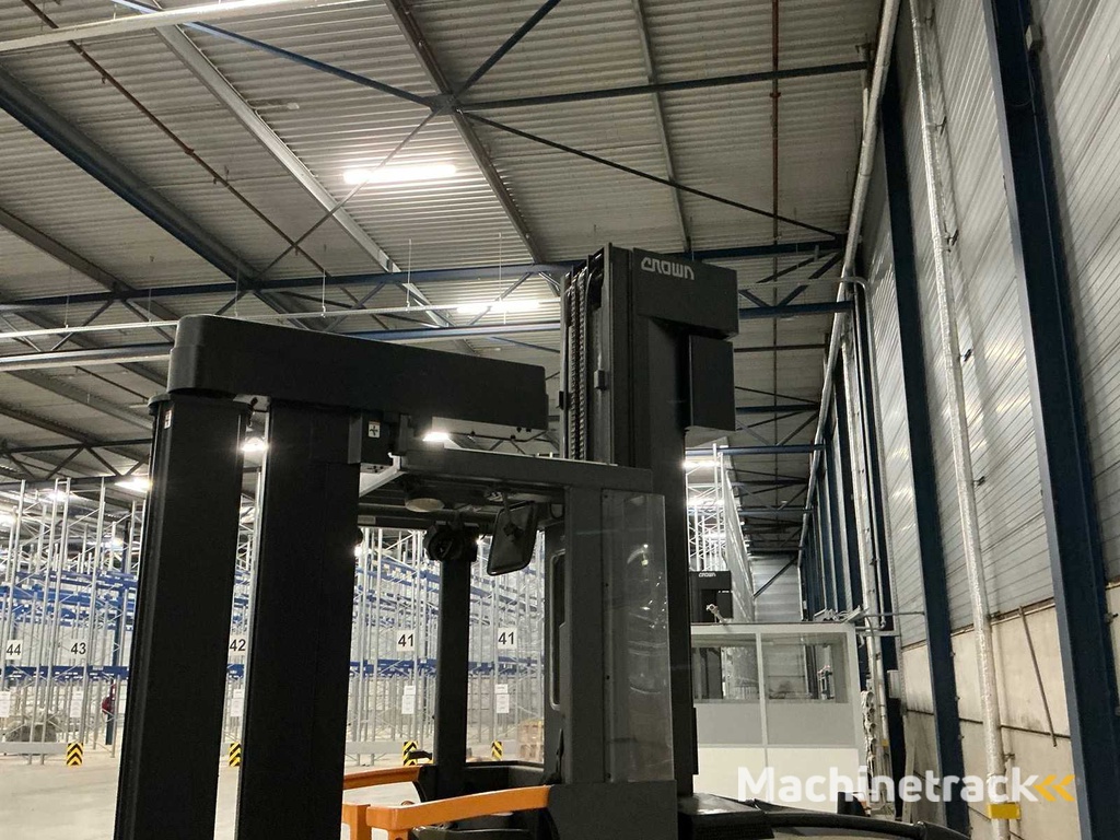 Crown - 6000 series - Smallegangentruck