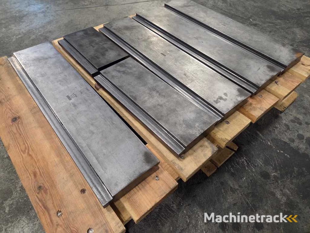 Trumpf - press brake - Various parts, tools and accessories