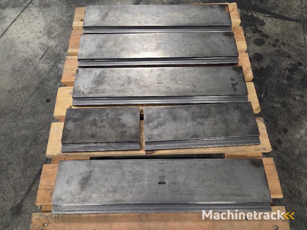 Trumpf - press brake - Various parts, tools and accessories