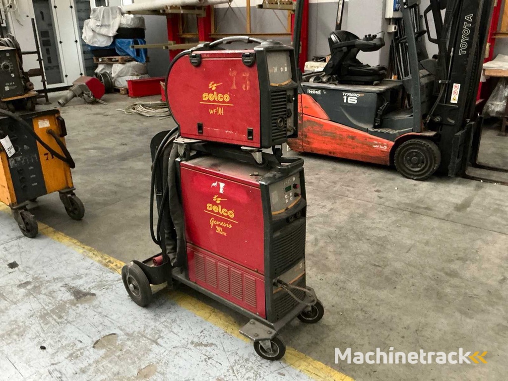 SELCO GENESIS 282 PME Welding Machine