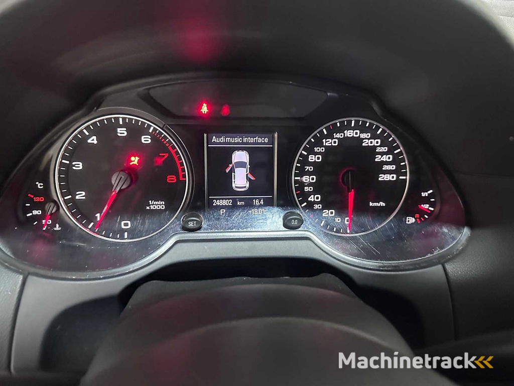 Audi - Q5 - 2.0 TFSI q. PL. S AUTOMATO - DEUTSCHE ZEITUNGEN