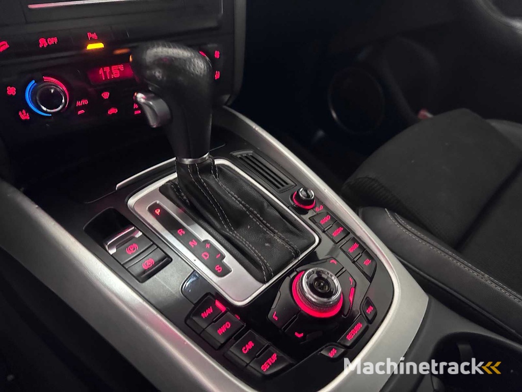 Audi - Q5 - 2.0 TFSI q. PL. S AUTOMATO - DEUTSCHE ZEITUNGEN