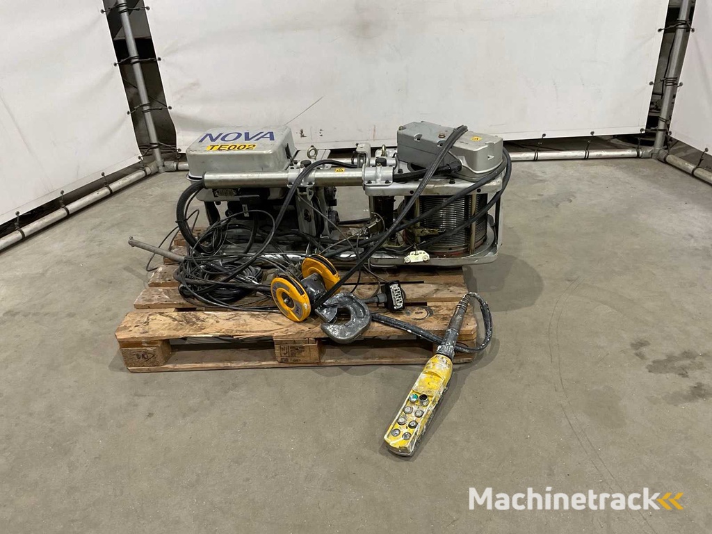 DeMan - 2002 - NBO4L5AFP115AT3N - Elektrische takel