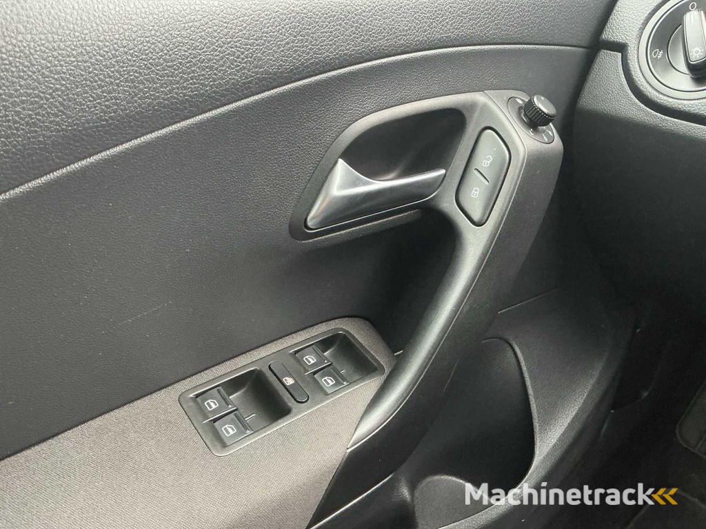 2010 - Volkswagen - Polo - 1.2 Easyline - PKW