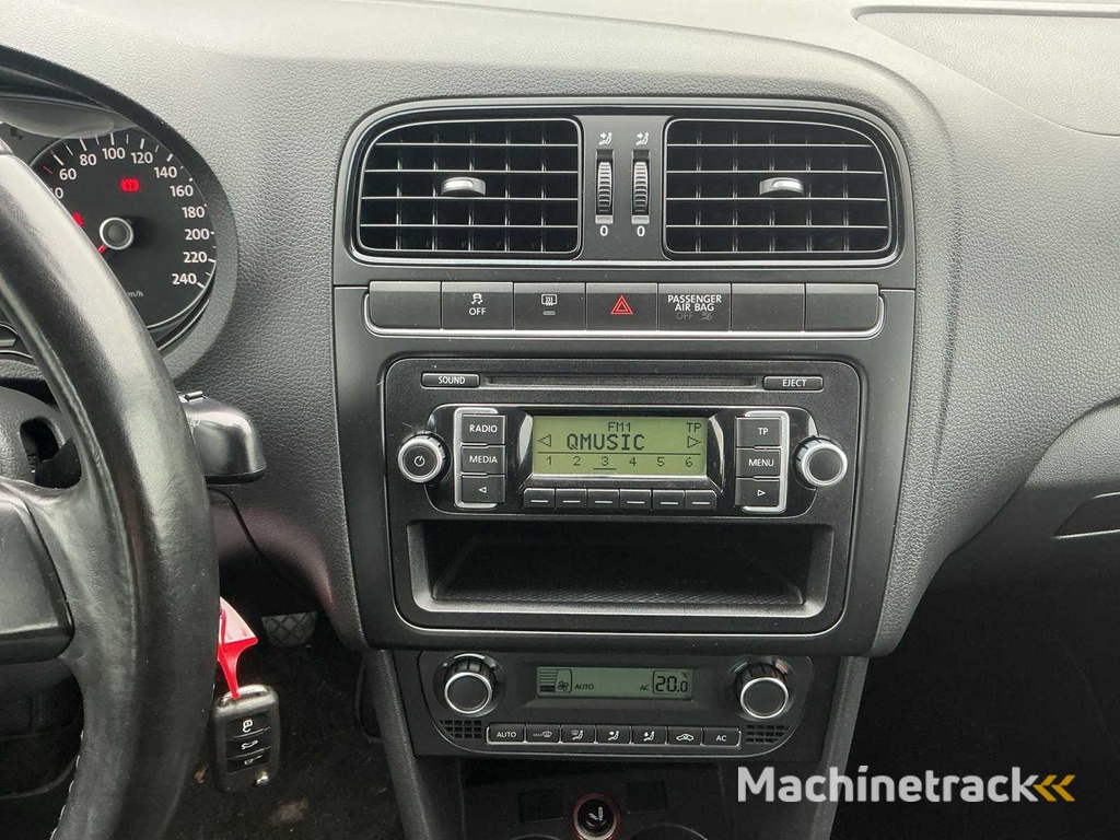 2010 - Volkswagen - Polo - 1.2 Easyline - PKW