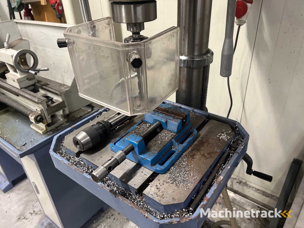 2014 Bernardo DMS 25 V Kolomboormachine