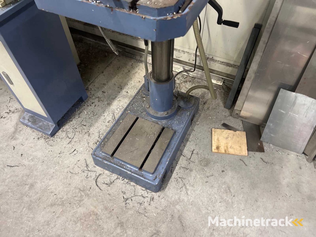 2014 Bernardo DMS 25 V Kolomboormachine