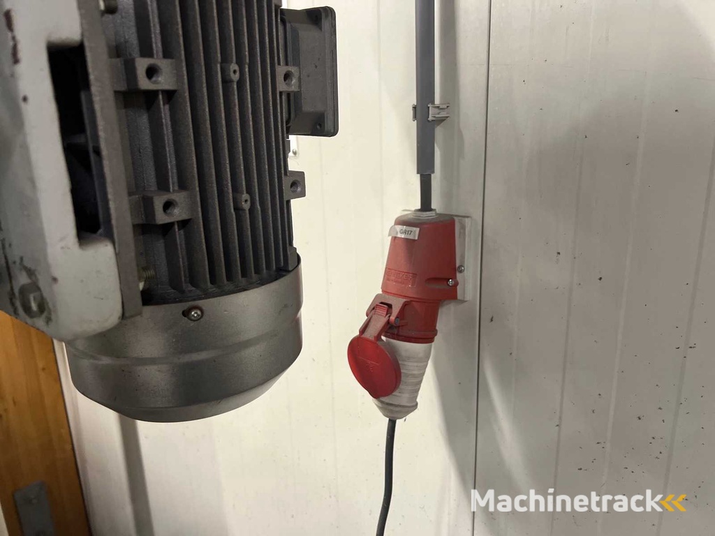 2014 Bernardo DMS 25 V Kolomboormachine