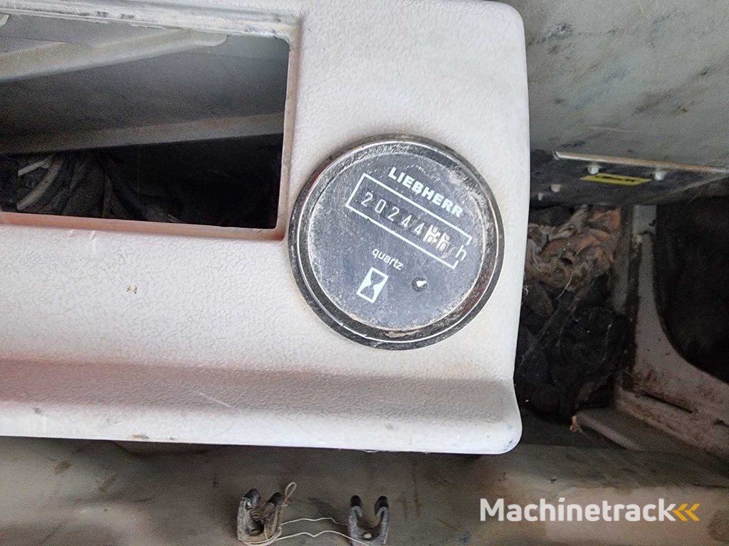 2009 - Liebherr - R914C - Tracked Excavator