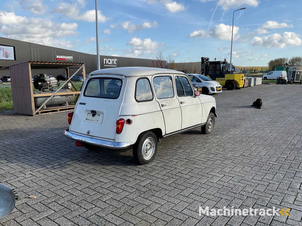 Renault - 1986 - 4 - PKW