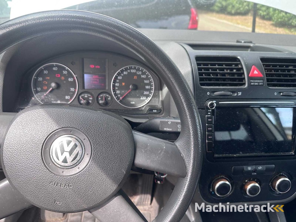 Volkswagen - Golf - 1.4 Trendline - 99-NP-DF