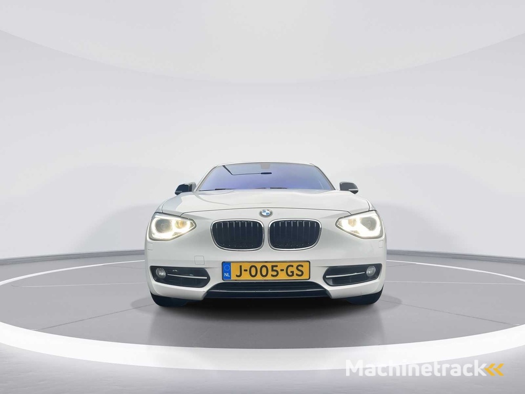 BMW 1er 118i Auto 2011 | J-005-GS