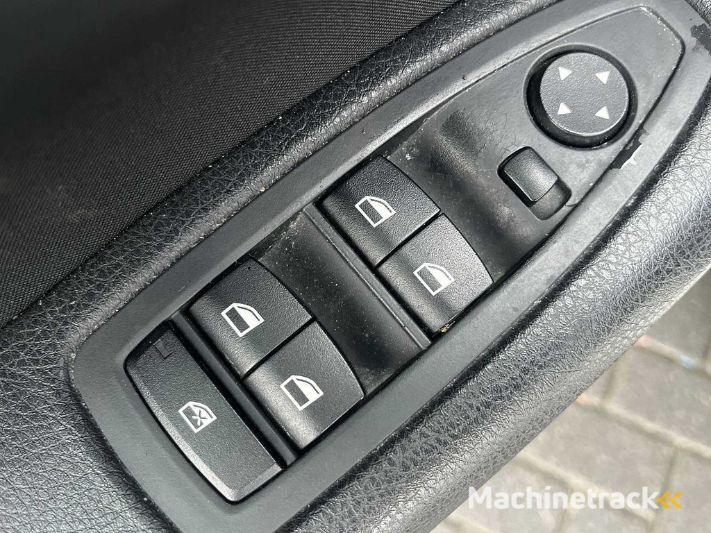 BMW 1er 118i Auto 2011 | J-005-GS