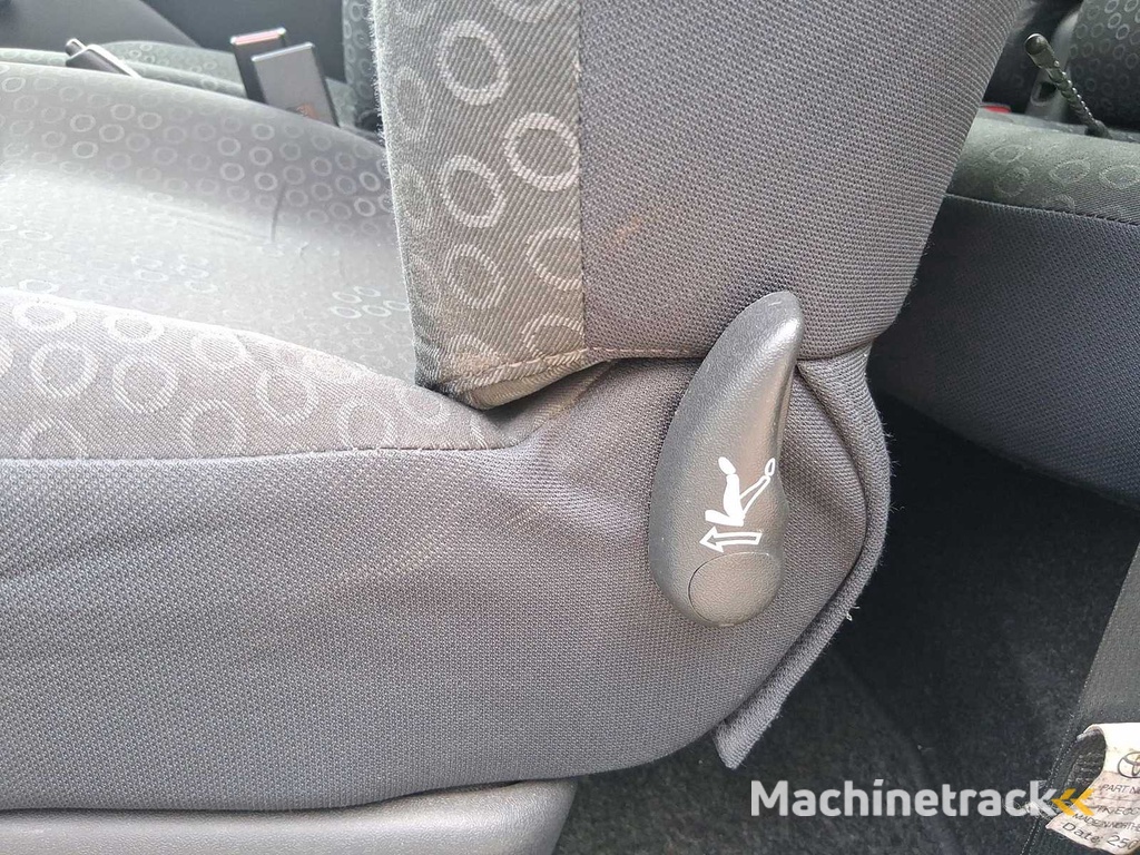 Toyota Yaris 1.3 VVT-i Terra Auto 2003 | 73-NH-HL