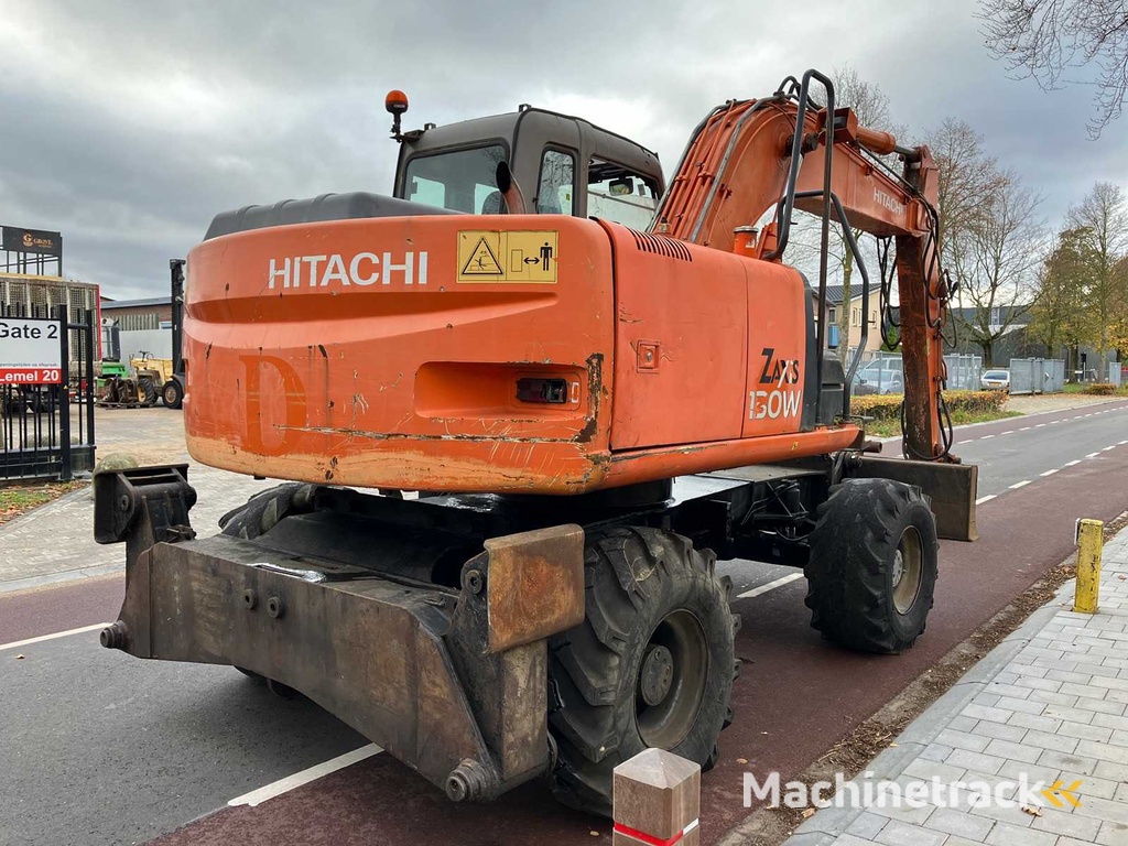 Hitachi - 2008 - ZX130W - Banden graafmachine