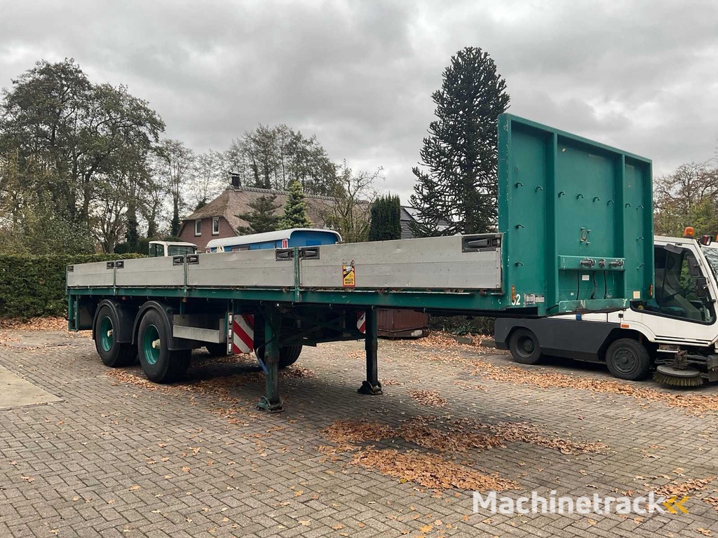 1987 HTF HWO 12-20SA Semi-trailer