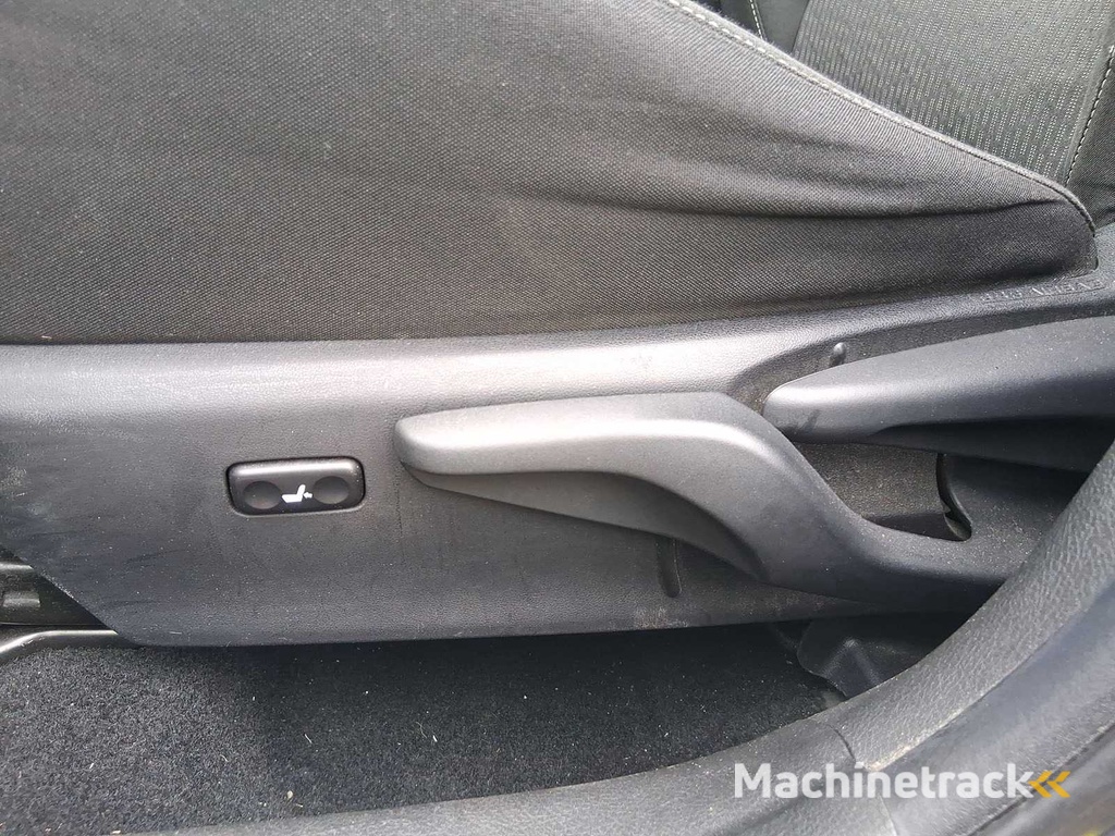 Toyota Auris Touring Sports 1.8 Hybrid Leasing 2014 | 7-XJR-65