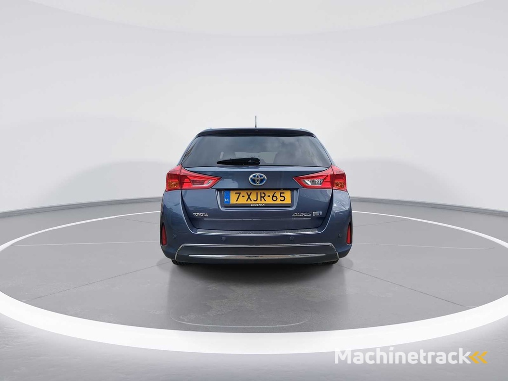 Toyota Auris Touring Sports 1.8 Hybrid Leasing 2014 | 7-XJR-65