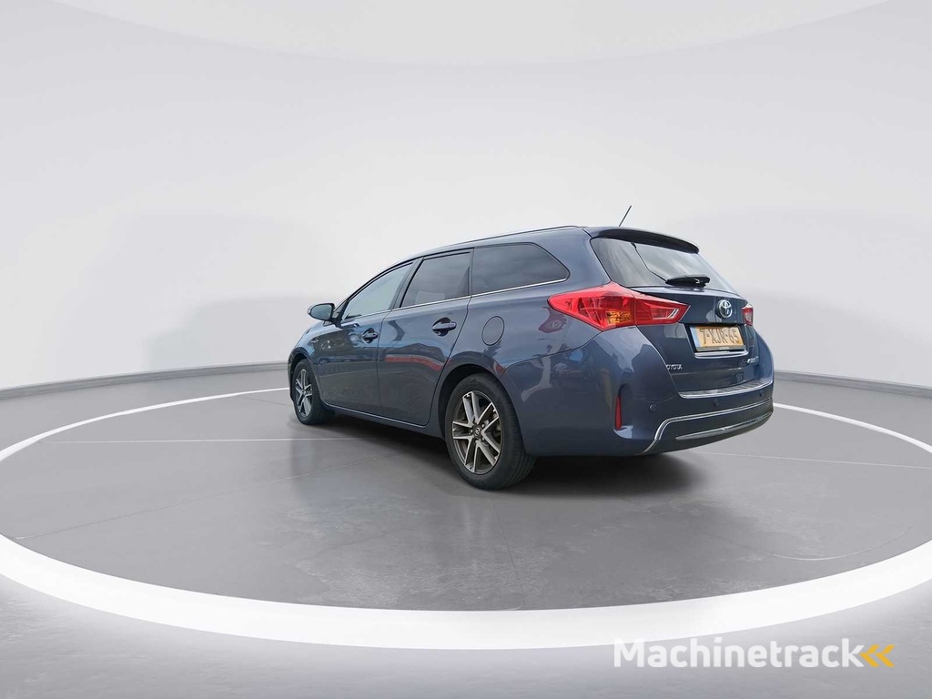 Toyota Auris Touring Sports 1.8 Hybrid Leasing 2014 | 7-XJR-65