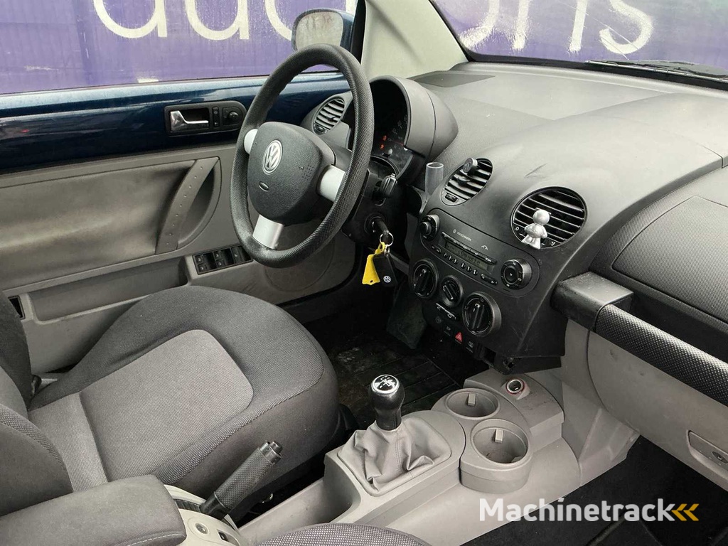 2003 - Volkswagen - New Beetle Cabriolet - 2.0 - PKW