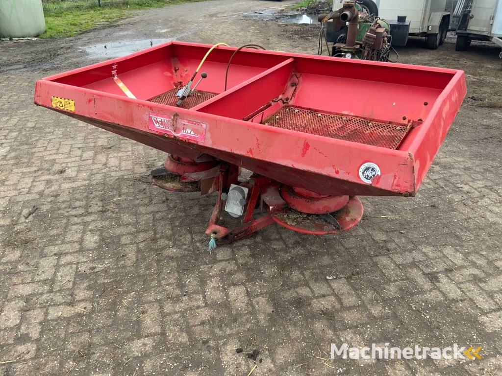 Lely Centerliner 1200CB Fertilizer Spreader