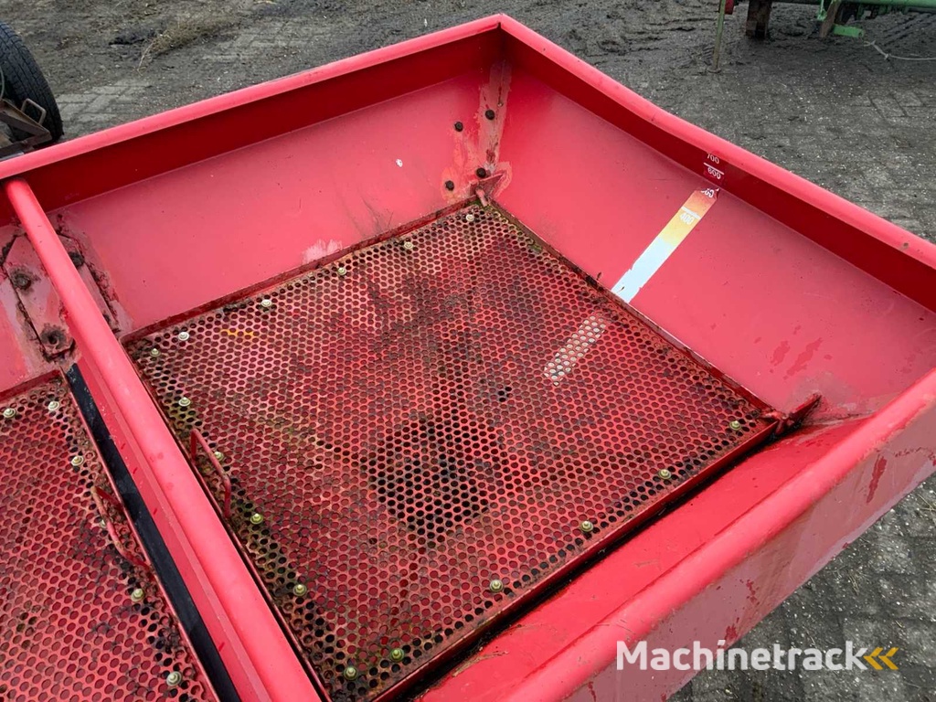 Lely Centerliner 1200CB Fertilizer Spreader