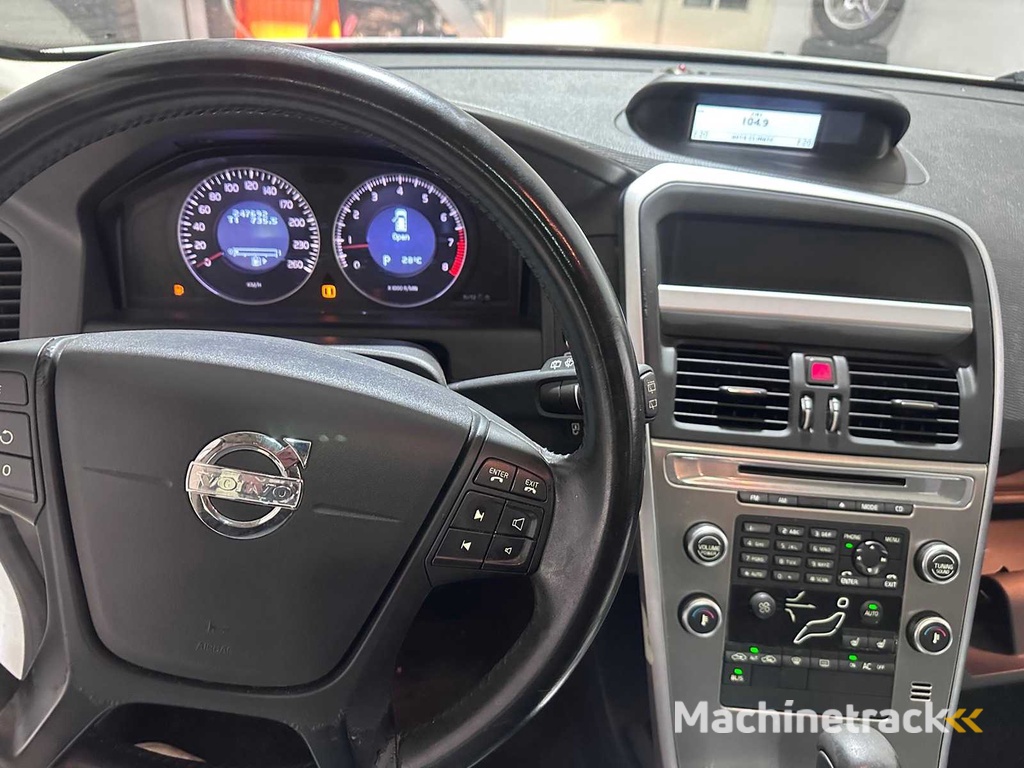 Volvo - XC60 - 3.2 AWD Ultimate AUTOMATIK - GVP-31-Z