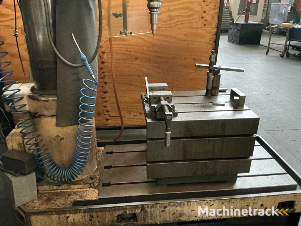 INVEMA FR 40 1300 Radiale boormachine