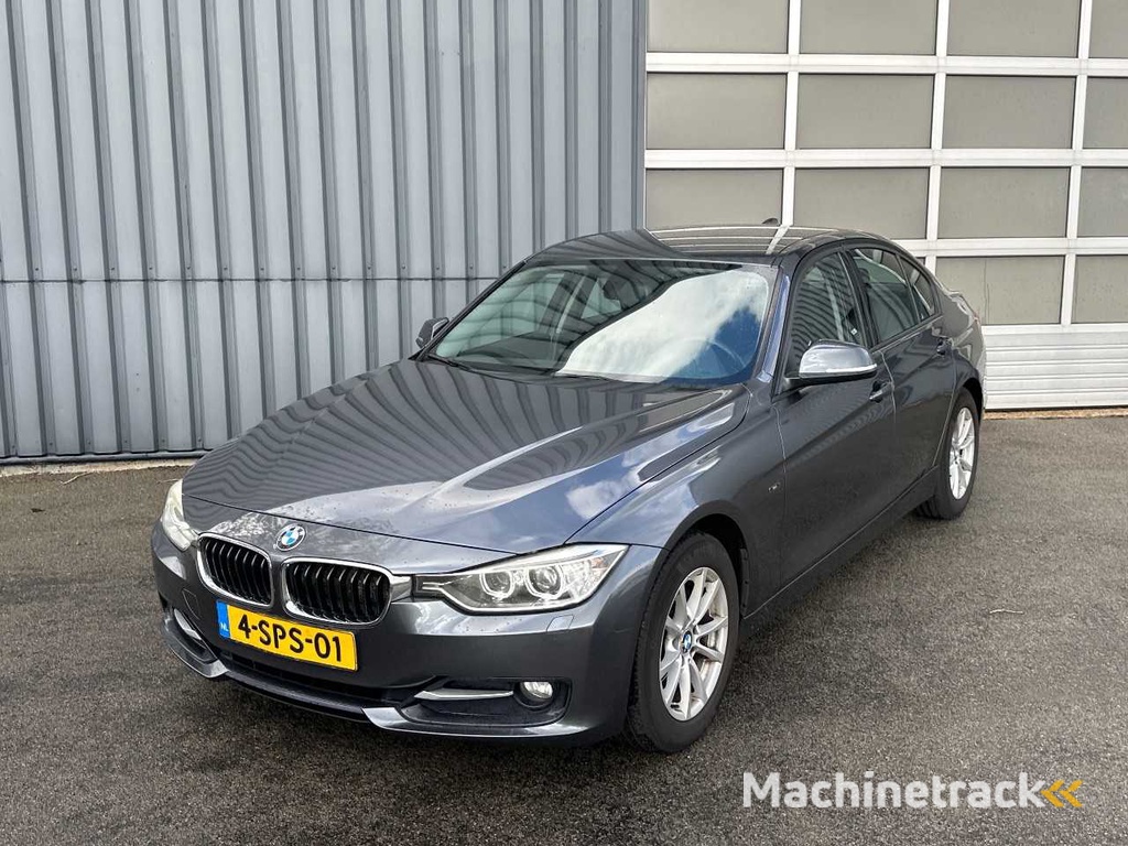 BMW - 3er - 320i EDE High Exec - PKW - 2013