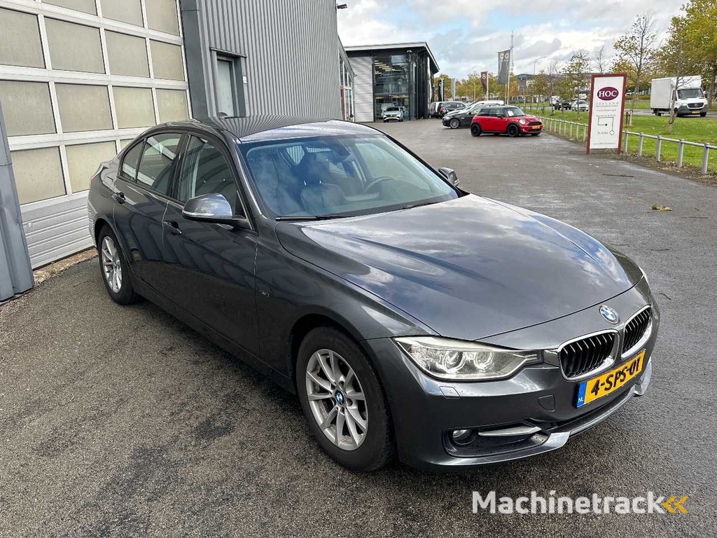 BMW - 3er - 320i EDE High Exec - PKW - 2013