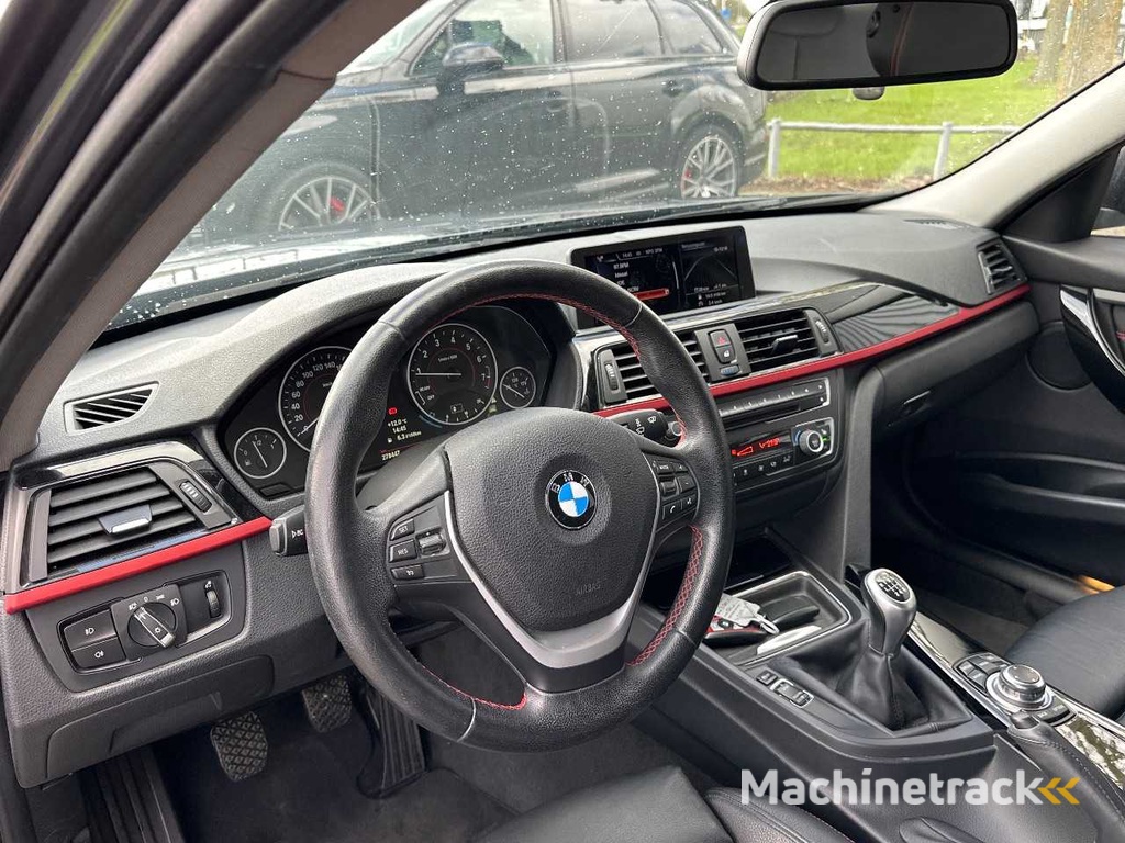 BMW - 3er - 320i EDE High Exec - PKW - 2013