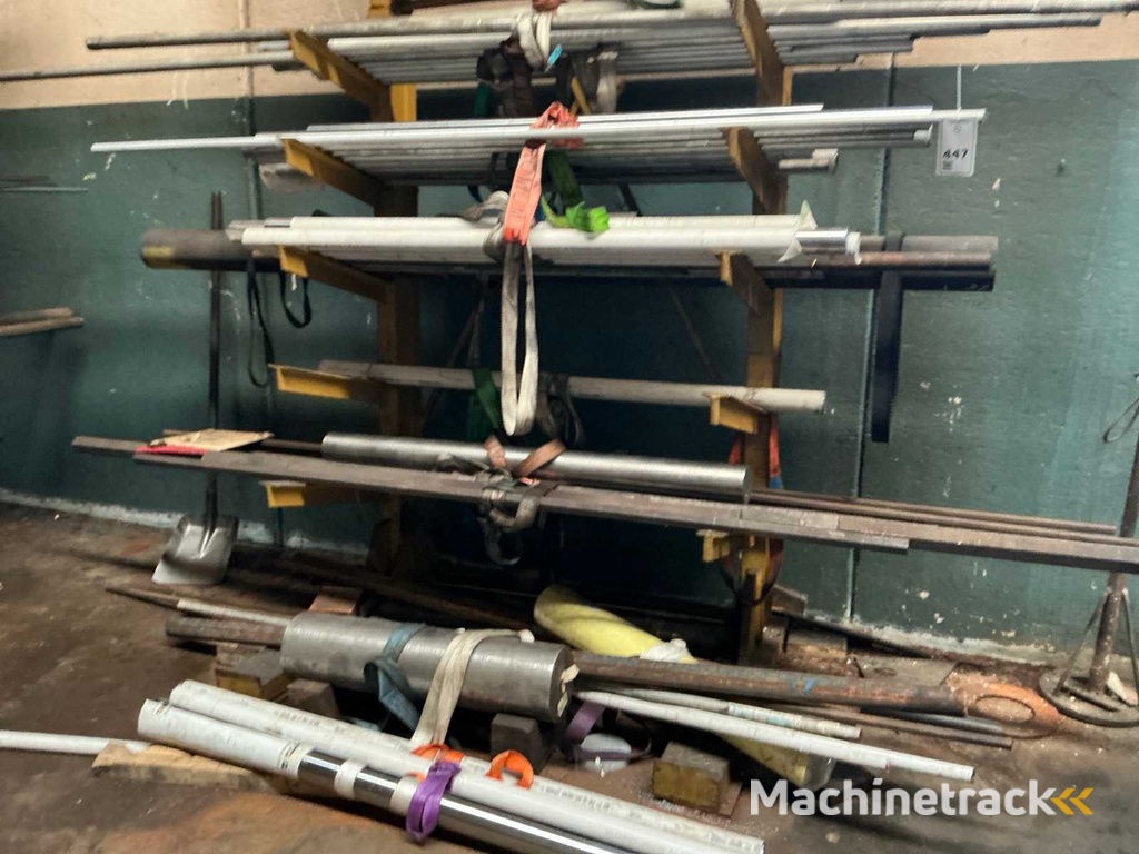 Rohmaterial und Halbzeuge