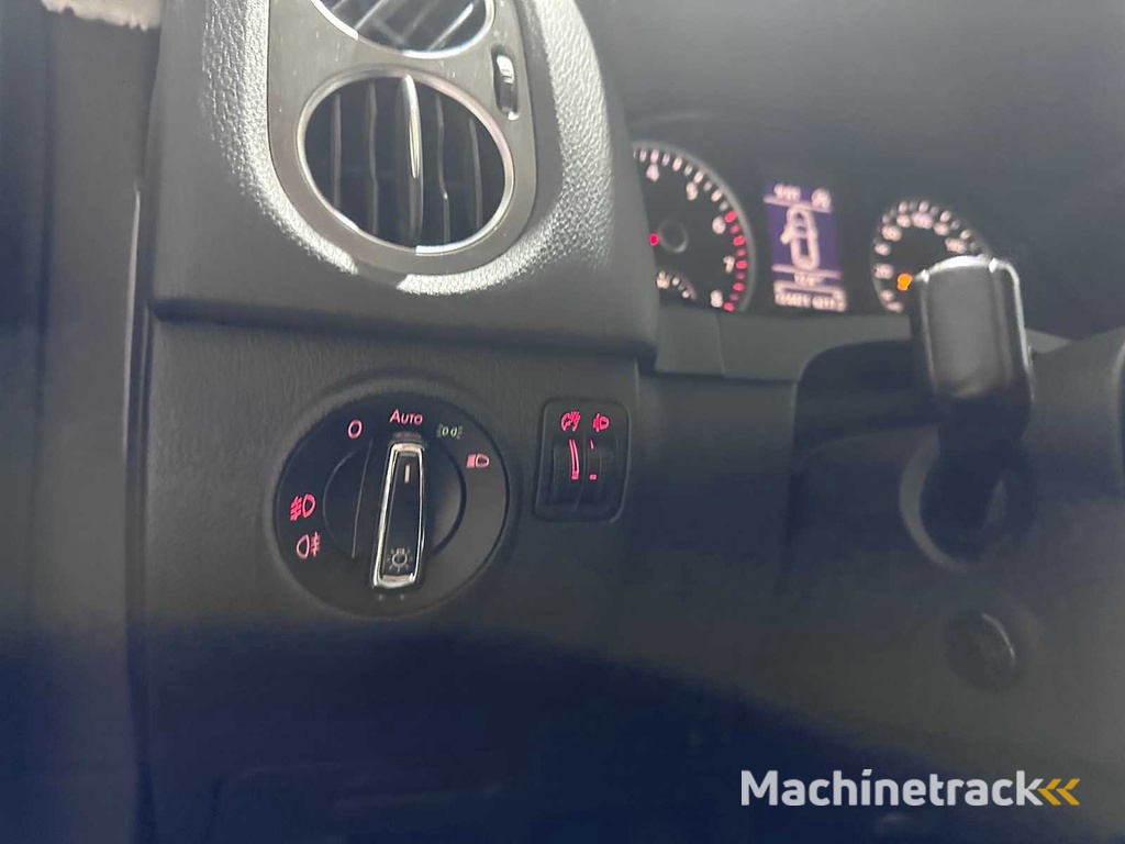 Volkswagen - Tiguan - 1.4 TSI Sport&Style - K-491-NZ