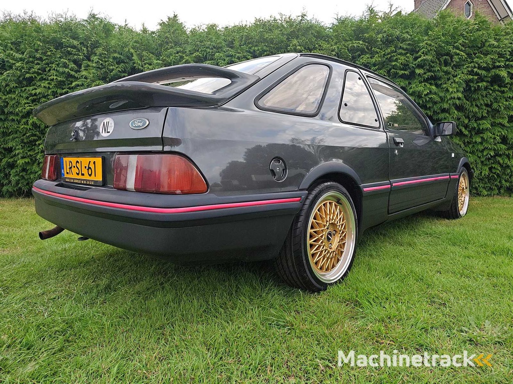 Ford - 1983 - Sierra - 2.8 V6 XR4 Inj. - PKW - Oldtimer