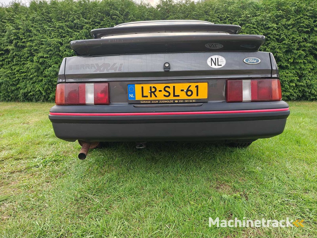 Ford - 1983 - Sierra - 2.8 V6 XR4 Inj. - PKW - Oldtimer