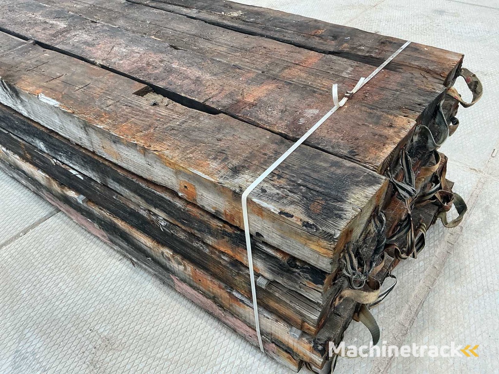 Amerikanisches Kiefernholz 3000x300x150 - Bauholz (4x)