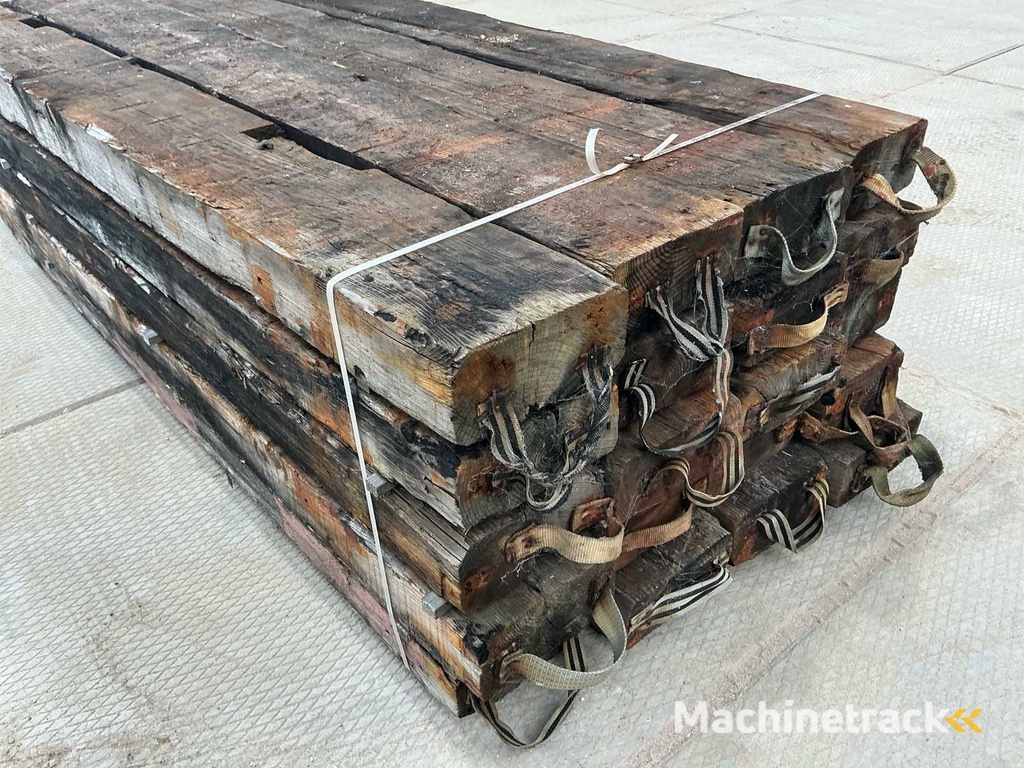 Amerikanisches Kiefernholz 3000x300x150 - Bauholz (4x)