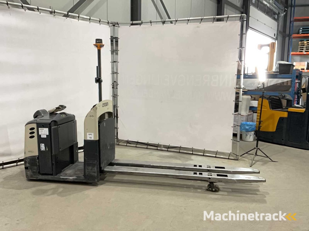2016 Crown CPC 3020 Elektrischer Wagenheber
