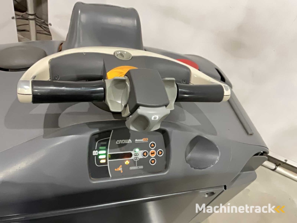 2016 Crown CPC 3020 Elektrischer Wagenheber