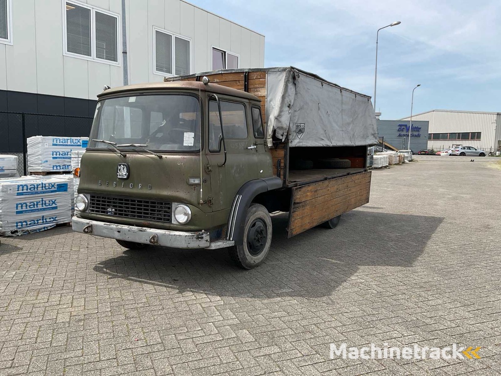 Bedford - Auto