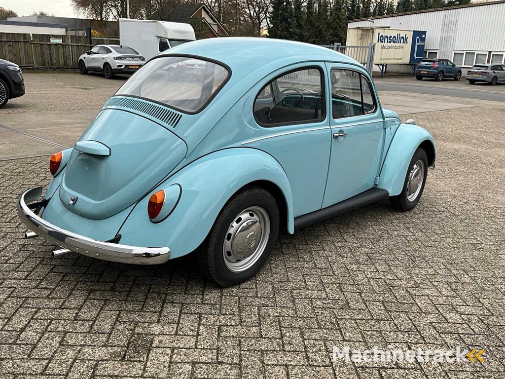 Volkswagen VW Oldtimer aus dem Baujahr 1973