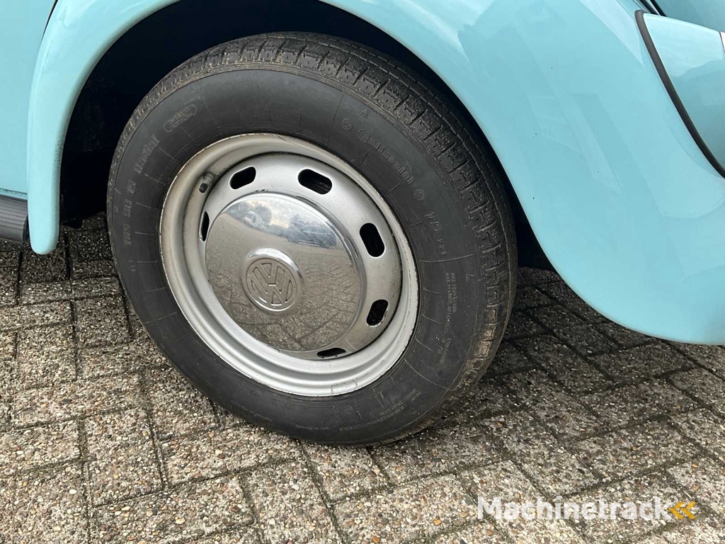 Volkswagen VW Oldtimer aus dem Baujahr 1973