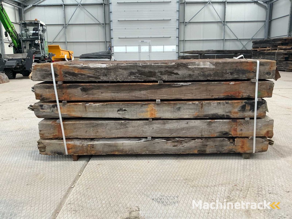 Amerikanisches Kiefernholz 2000x300x150 Bauholz