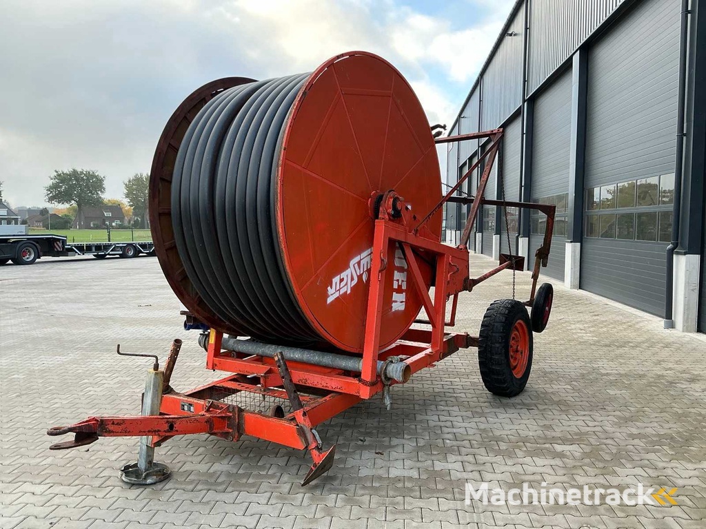 Bauer Rainstar 90-300 Irrigation Reel