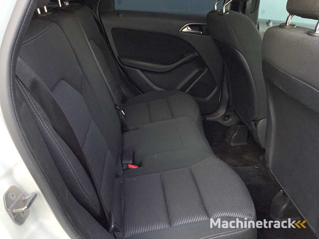 2020 - Mercedes-Benz - B-Klasse - 220 d Ambition - Pkw